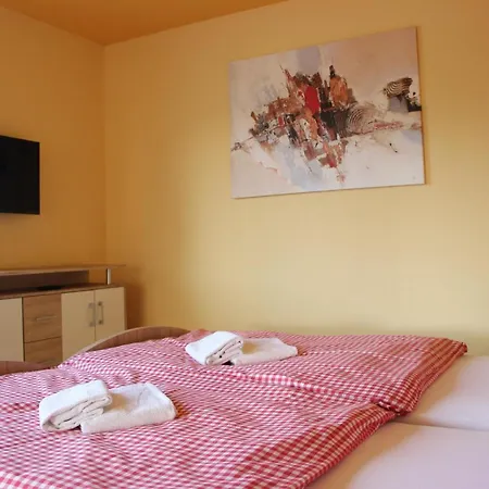 Aparthotel Friederike Wackler Gaestehaus Goeppingen