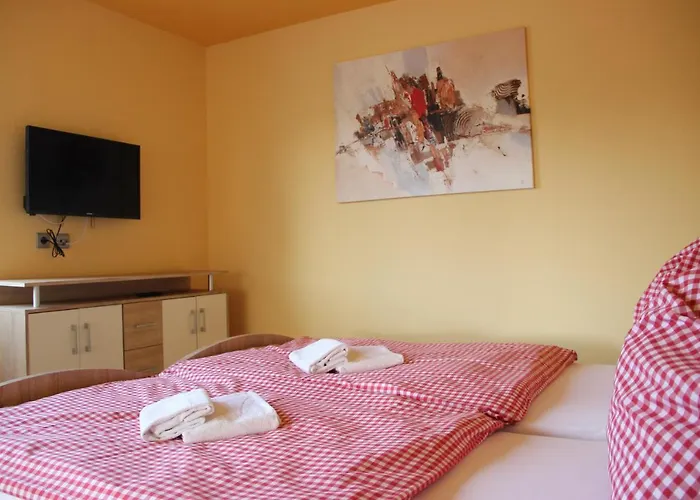 Hotel apartamentowy Friederike Wackler Gaestehaus Göppingen